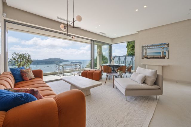 Maison &agrave; vendre - 6 pi&egrave;ces - 187,72 m2 - Villefranche Sur Mer - 06 - PROVENCE-ALPES-COTE-D-AZUR