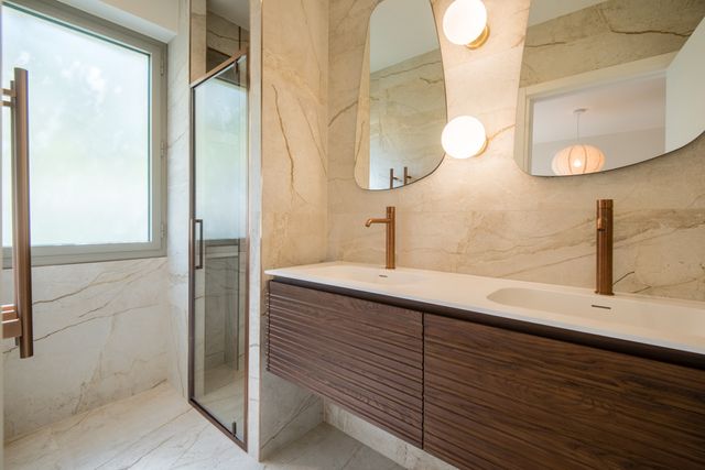 Appartement F3 &agrave; vendre - 3 pi&egrave;ces - 101,04 m2 - Nice - 06 - PROVENCE-ALPES-COTE-D-AZUR