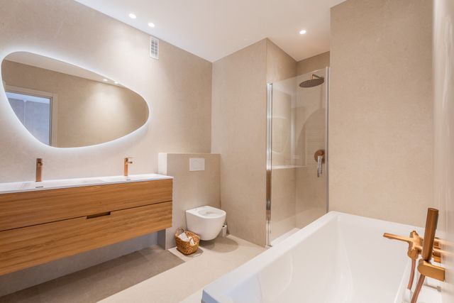 Appartement F3 &agrave; vendre - 3 pi&egrave;ces - 87,81 m2 - Nice - 06 - PROVENCE-ALPES-COTE-D-AZUR