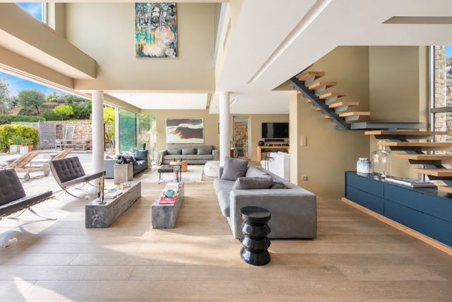 Maison &agrave; vendre - 8 pi&egrave;ces - 440 m2 - Nice - 06 - PROVENCE-ALPES-COTE-D-AZUR