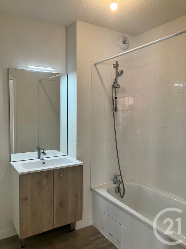 Appartement T3 à louer - 3 pièces - 60,50 m2 - Toulouse - 31 - MIDI-PYRENEES