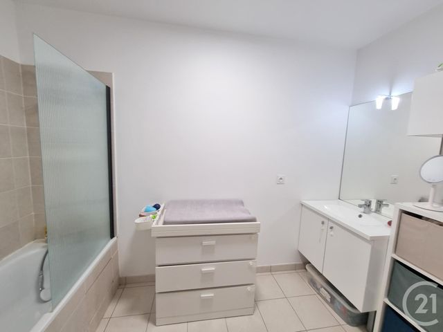 Appartement F4 &agrave; vendre - 4 pi&egrave;ces - 76,72 m2 - Herblay Sur Seine - 95 - ILE-DE-FRANCE