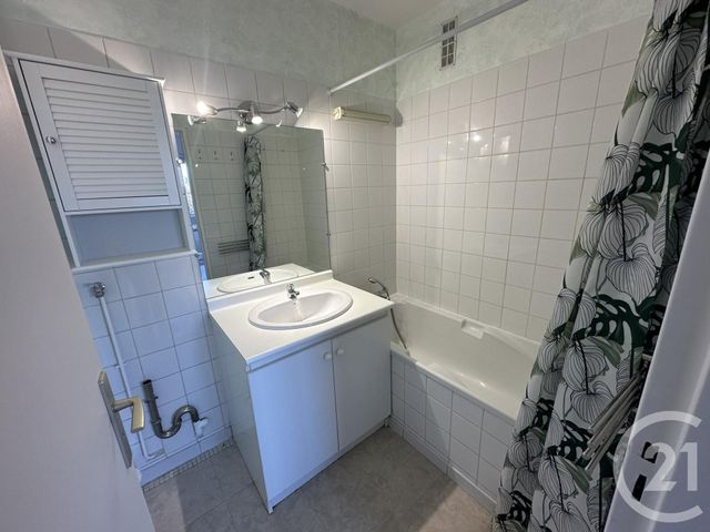 Appartement F2 &agrave; louer - 2 pi&egrave;ces - 43,15 m2 - Franconville La Garenne - 95 - ILE-DE-FRANCE