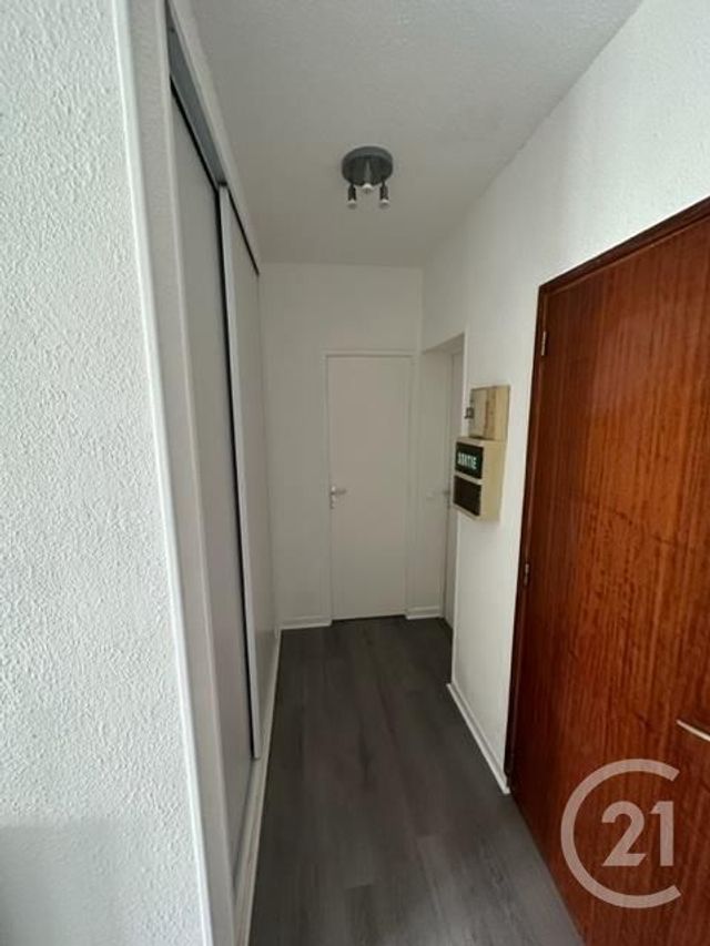 Appartement F2 &agrave; louer - 2 pi&egrave;ces - 42,75 m2 - Herblay Sur Seine - 95 - ILE-DE-FRANCE