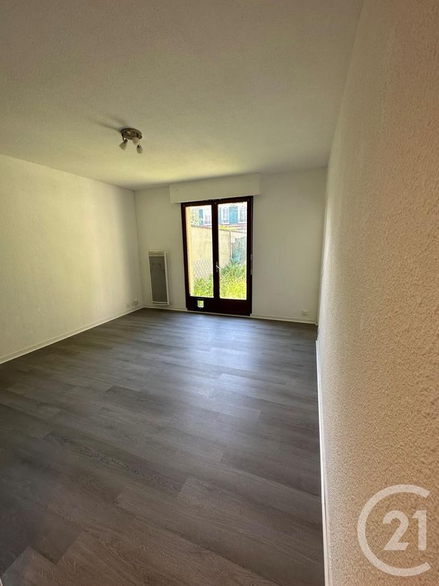 Appartement F2 &agrave; louer - 2 pi&egrave;ces - 42,75 m2 - Herblay Sur Seine - 95 - ILE-DE-FRANCE