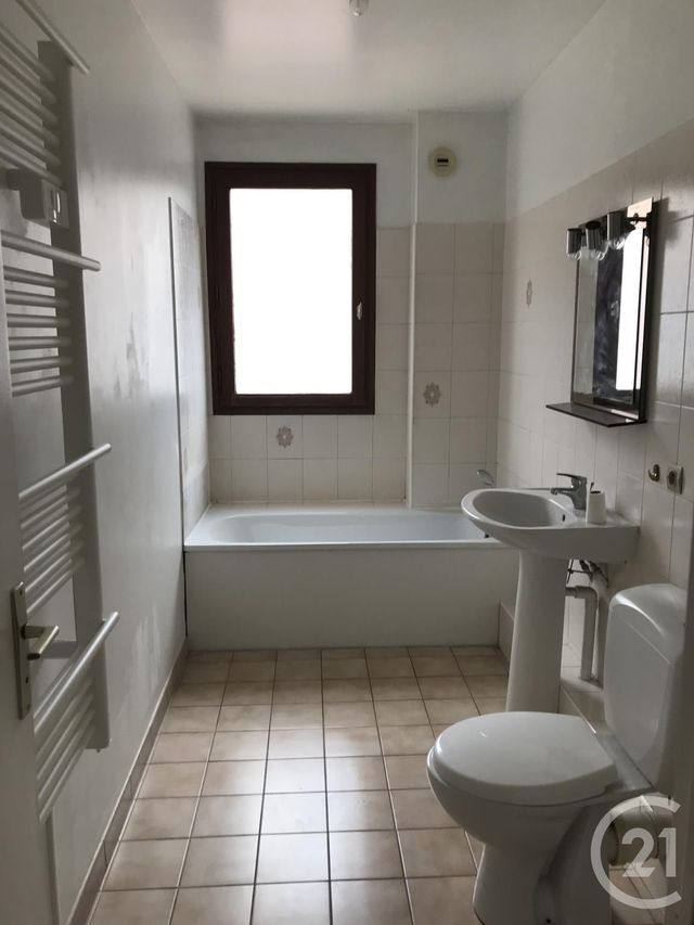 Appartement F2 &agrave; louer - 2 pi&egrave;ces - 55,13 m2 - Herblay Sur Seine - 95 - ILE-DE-FRANCE