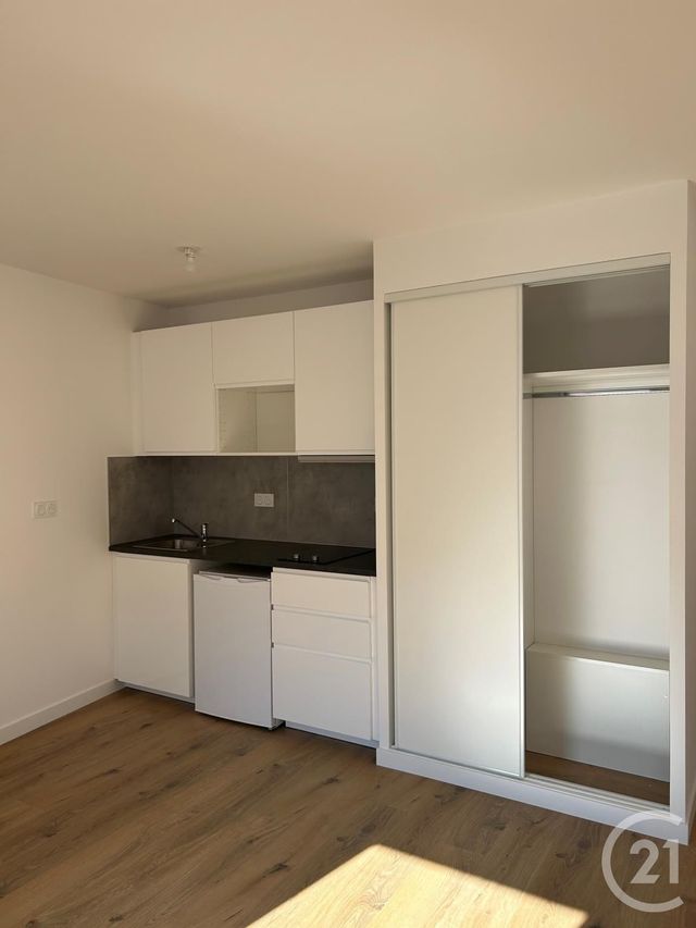 Appartement F1 &agrave; louer - 1 pi&egrave;ce - 38,75 m2 - Enghien Les Bains - 95 - ILE-DE-FRANCE