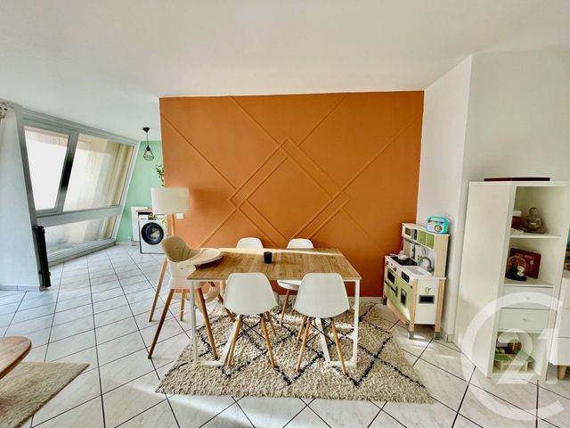 Appartement F5 &agrave; louer - 5 pi&egrave;ces - 87,81 m2 - Sannois - 95 - ILE-DE-FRANCE