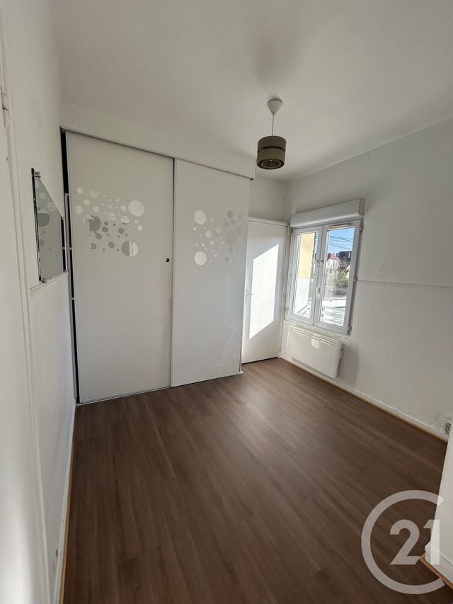 Appartement F2 &agrave; louer - 2 pi&egrave;ces - 40 m2 - Sannois - 95 - ILE-DE-FRANCE