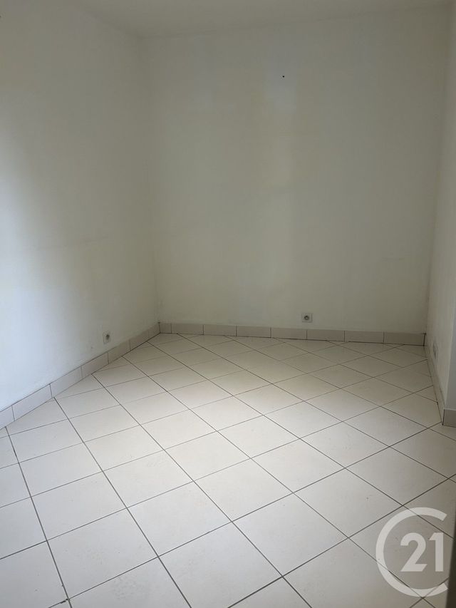 Appartement F2 &agrave; louer - 2 pi&egrave;ces - 34,30 m2 - Sannois - 95 - ILE-DE-FRANCE