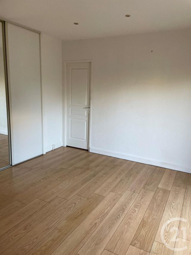 Appartement F2 &agrave; louer - 2 pi&egrave;ces - 36,40 m2 - Pierrelaye - 95 - ILE-DE-FRANCE