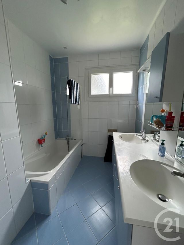 Maison &agrave; louer - 7 pi&egrave;ces - 145,14 m2 - Eaubonne - 95 - ILE-DE-FRANCE