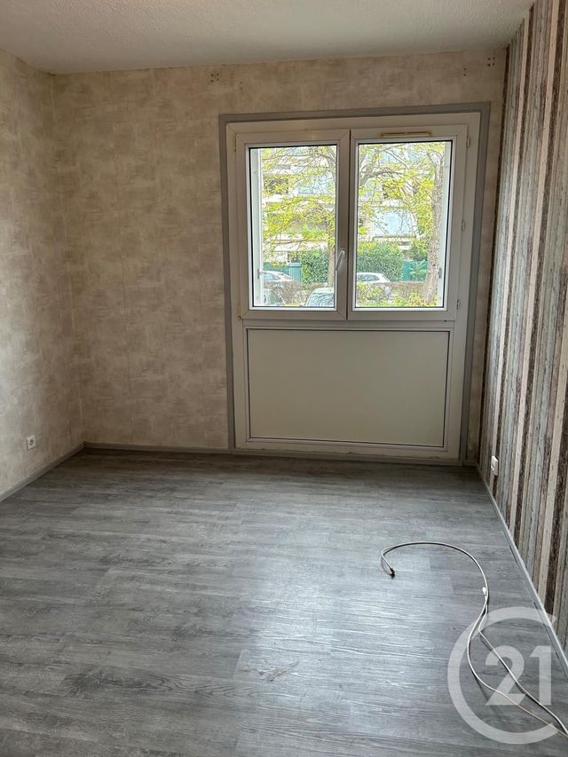 Appartement F3 &agrave; louer - 3 pi&egrave;ces - 61,38 m2 - Sannois - 95 - ILE-DE-FRANCE