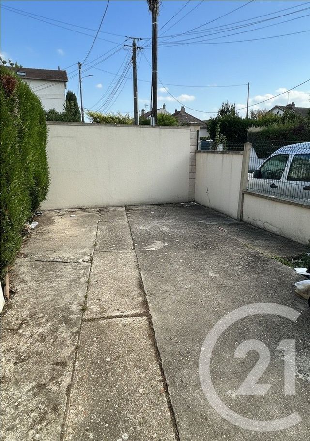 Appartement F2 &agrave; louer - 2 pi&egrave;ces - 31,77 m2 - Franconville La Garenne - 95 - ILE-DE-FRANCE