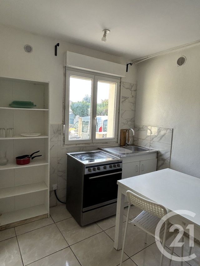 Appartement F2 &agrave; louer - 2 pi&egrave;ces - 31,77 m2 - Franconville La Garenne - 95 - ILE-DE-FRANCE