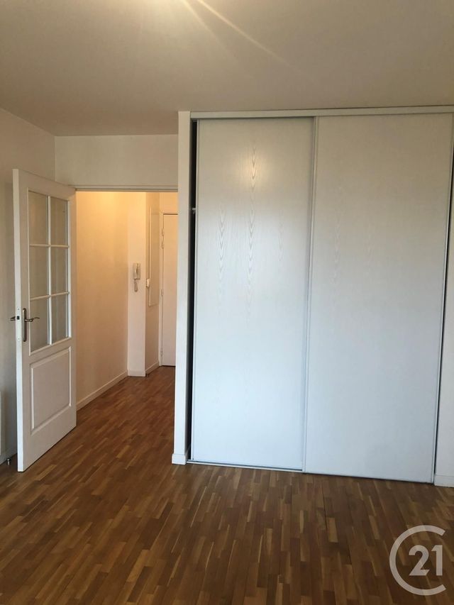 Appartement F1 &agrave; louer - 1 pi&egrave;ce - 28,90 m2 - Sannois - 95 - ILE-DE-FRANCE