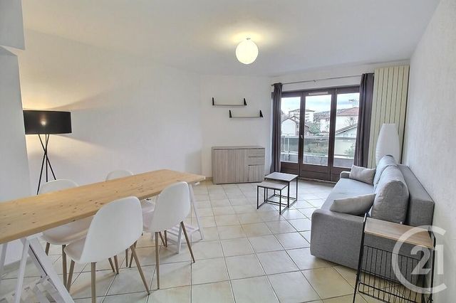 Appartement F3 à louer - 3 pièces - 65,60 m2 - Thonon Les Bains - 74 - RHONE-ALPES