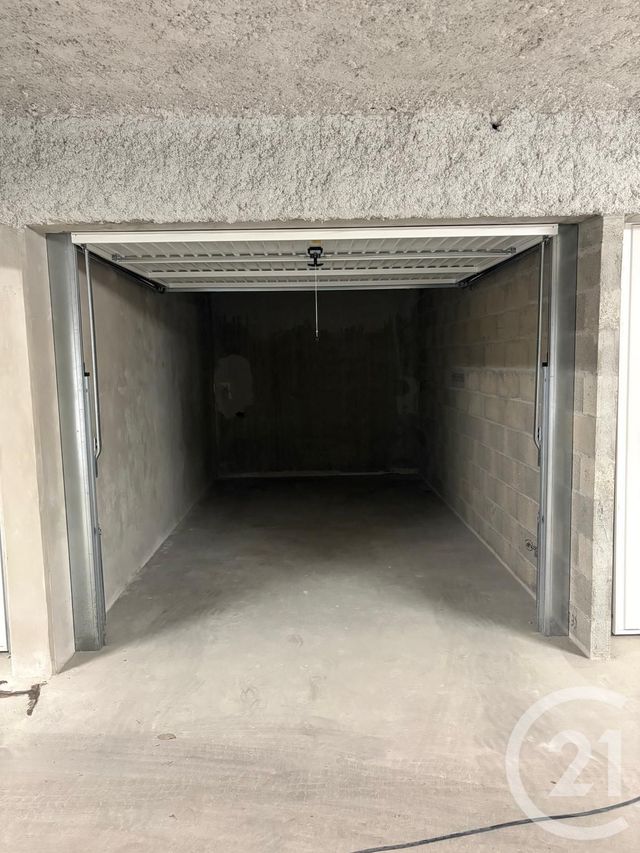 Parking à louer - 13,33 m2 - Gaillard - 74 - RHONE-ALPES