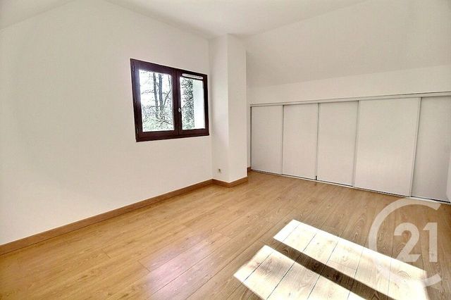 Maison &agrave; louer - 4 pi&egrave;ces - 108,45 m2 - Vetraz Monthoux - 74 - RHONE-ALPES