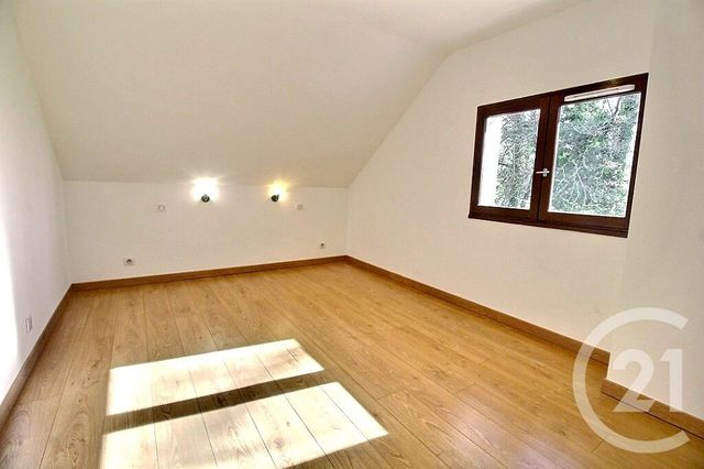 Maison &agrave; louer - 4 pi&egrave;ces - 108,45 m2 - Vetraz Monthoux - 74 - RHONE-ALPES