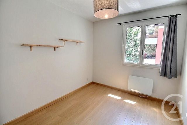 Appartement T3 &agrave; louer - 3 pi&egrave;ces - 61,82 m2 - Thonon Les Bains - 74 - RHONE-ALPES