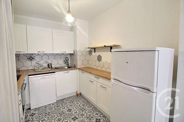 Appartement T3 &agrave; louer - 3 pi&egrave;ces - 61,82 m2 - Thonon Les Bains - 74 - RHONE-ALPES