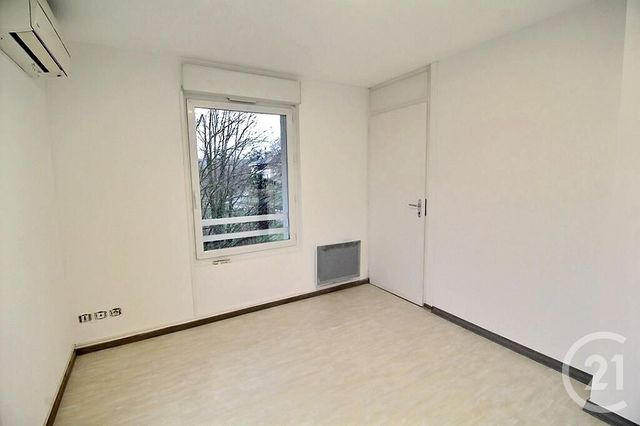 Appartement T2 &agrave; louer - 2 pi&egrave;ces - 39,66 m2 - Sciez - 74 - RHONE-ALPES