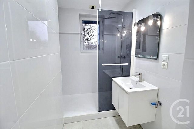 Appartement T2 &agrave; louer - 2 pi&egrave;ces - 39,66 m2 - Sciez - 74 - RHONE-ALPES