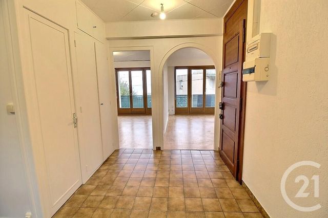 Appartement T2 &agrave; louer - 2 pi&egrave;ces - 52,53 m2 - Evian Les Bains - 74 - RHONE-ALPES