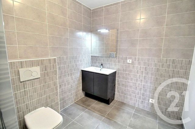 Appartement F2 &agrave; louer - 2 pi&egrave;ces - 45,18 m2 - Thonon Les Bains - 74 - RHONE-ALPES