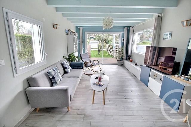 Maison &agrave; louer - 4 pi&egrave;ces - 90,18 m2 - Excenevex - 74 - RHONE-ALPES