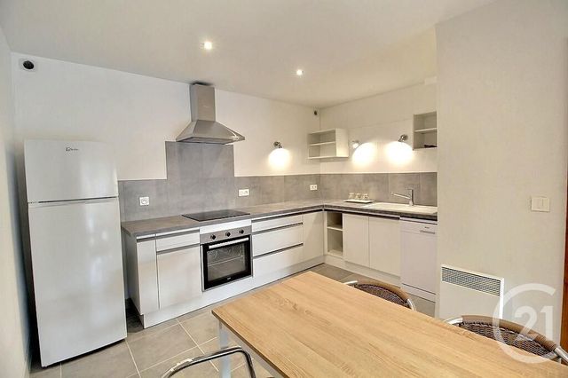 Appartement T3 &agrave; louer - 3 pi&egrave;ces - 67,89 m2 - Sciez - 74 - RHONE-ALPES