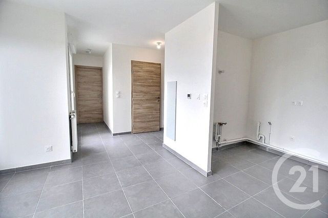 Appartement T2 &agrave; louer - 2 pi&egrave;ces - 42,95 m2 - Sciez - 74 - RHONE-ALPES