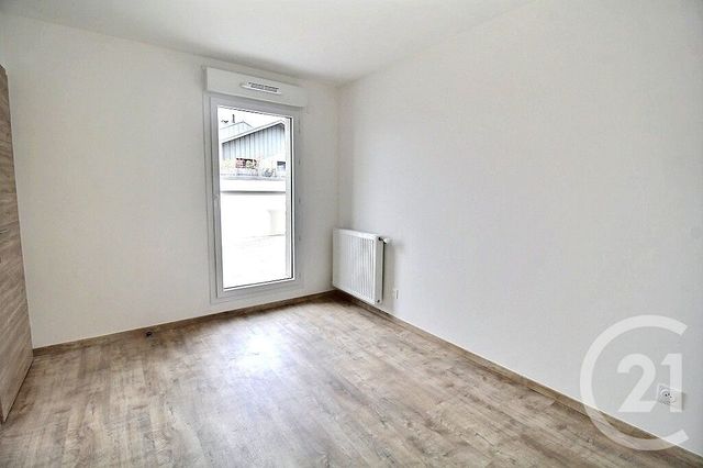 Appartement T2 &agrave; louer - 2 pi&egrave;ces - 42,95 m2 - Sciez - 74 - RHONE-ALPES