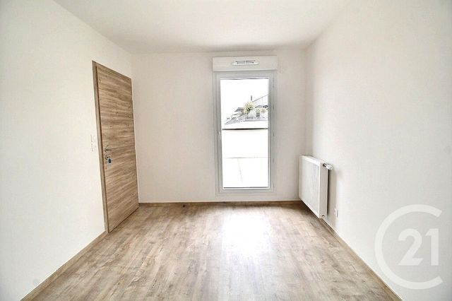 Appartement T2 &agrave; louer - 2 pi&egrave;ces - 42,95 m2 - Sciez - 74 - RHONE-ALPES