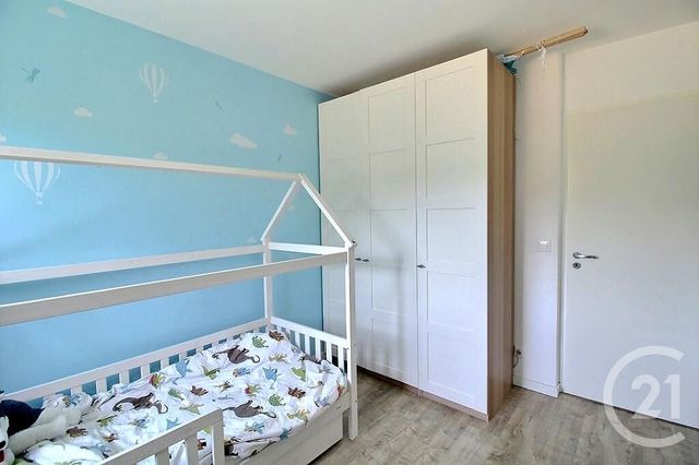 Appartement T4 &agrave; louer - 4 pi&egrave;ces - 85,63 m2 - Vetraz Monthoux - 74 - RHONE-ALPES