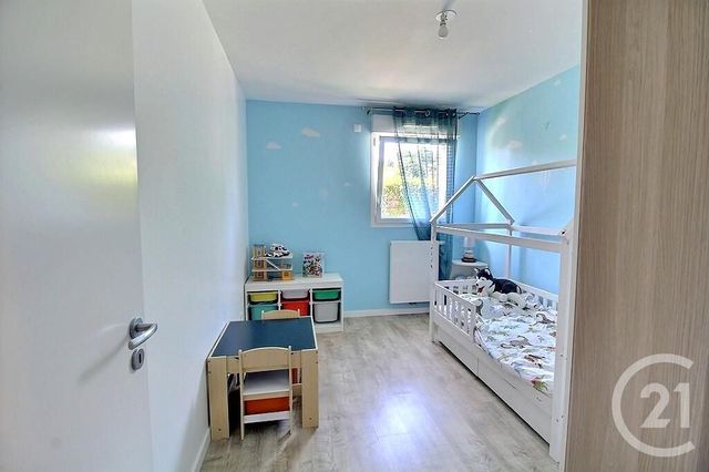 Appartement T4 &agrave; louer - 4 pi&egrave;ces - 85,63 m2 - Vetraz Monthoux - 74 - RHONE-ALPES