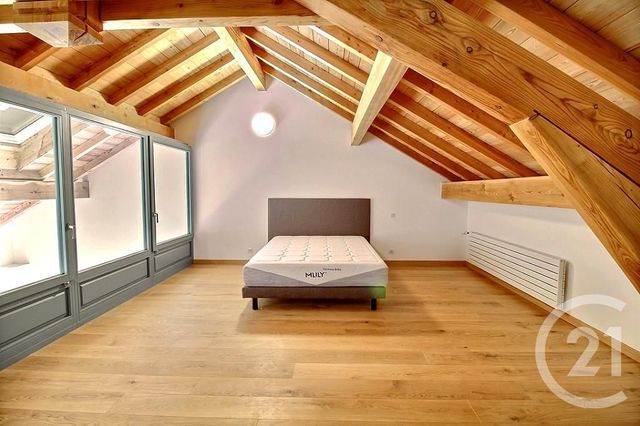 Appartement T4 &agrave; louer - 4 pi&egrave;ces - 187 m2 - Veigy Foncenex - 74 - RHONE-ALPES