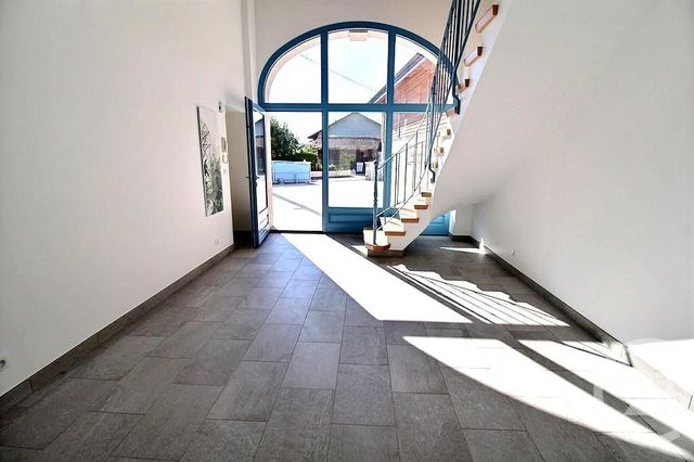 Appartement T4 &agrave; louer - 4 pi&egrave;ces - 187 m2 - Veigy Foncenex - 74 - RHONE-ALPES