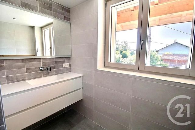 Appartement T4 &agrave; louer - 4 pi&egrave;ces - 187 m2 - Veigy Foncenex - 74 - RHONE-ALPES