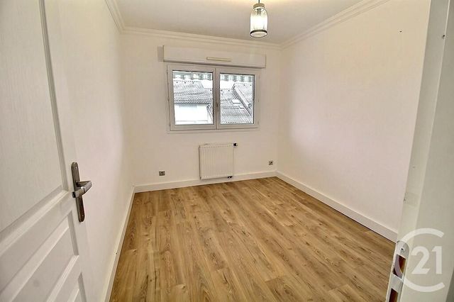 Appartement T3 &agrave; louer - 3 pi&egrave;ces - 64,37 m2 - Thonon Les Bains - 74 - RHONE-ALPES