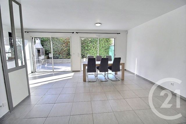 Maison &agrave; louer - 4 pi&egrave;ces - 89,15 m2 - Gaillard - 74 - RHONE-ALPES