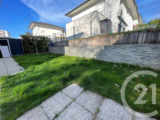 Maison &agrave; louer - 4 pi&egrave;ces - 89,15 m2 - Gaillard - 74 - RHONE-ALPES