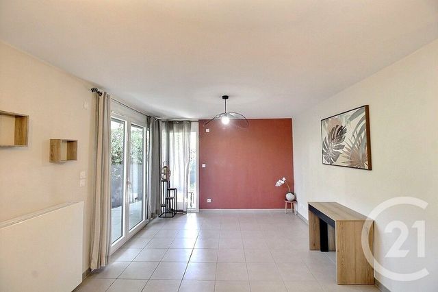 Appartement F3 &agrave; louer - 3 pi&egrave;ces - 68 m2 - Thonon Les Bains - 74 - RHONE-ALPES