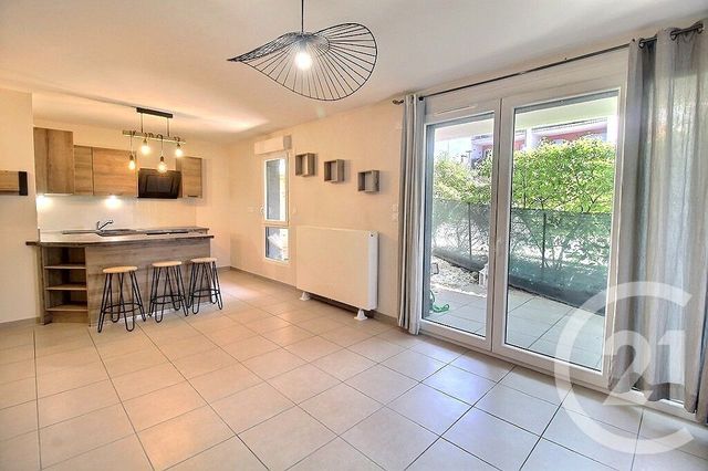 Appartement F3 &agrave; louer - 3 pi&egrave;ces - 68 m2 - Thonon Les Bains - 74 - RHONE-ALPES