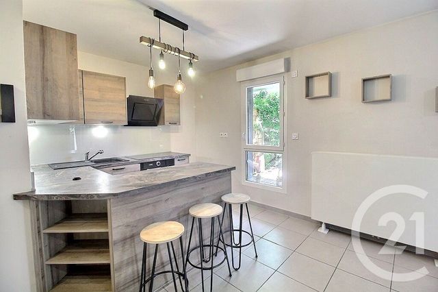 Appartement F3 &agrave; louer - 3 pi&egrave;ces - 68 m2 - Thonon Les Bains - 74 - RHONE-ALPES
