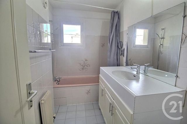 Appartement F2 &agrave; louer - 2 pi&egrave;ces - 51 m2 - Gaillard - 74 - RHONE-ALPES