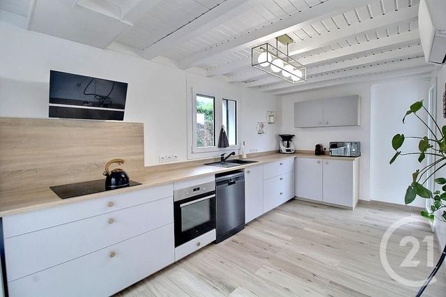 Maison &agrave; louer - 5 pi&egrave;ces - 113,55 m2 - Publier - 74 - RHONE-ALPES