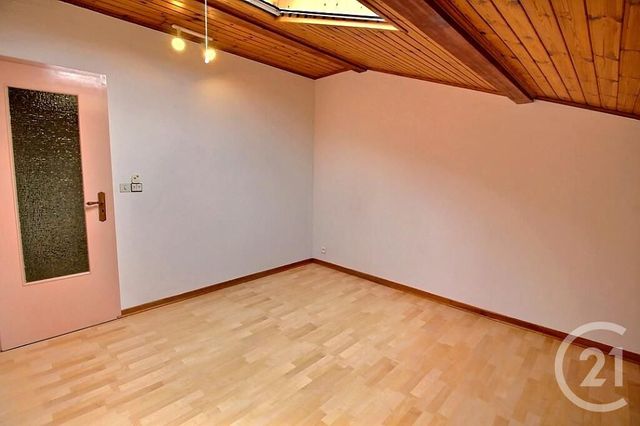Maison &agrave; louer - 7 pi&egrave;ces - 141,66 m2 - Veigy Foncenex - 74 - RHONE-ALPES