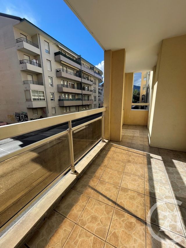 Appartement F2 &agrave; louer - 2 pi&egrave;ces - 54,94 m2 - Gaillard - 74 - RHONE-ALPES